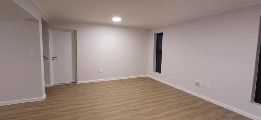 To Let 3 Bedroom Property for Rent in Jakarandas Western Cape